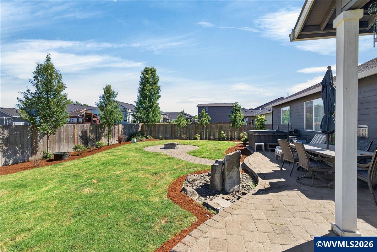 6055 Northeast Tuscan Loop Albany, OR 97321 - Photo 45 of 48