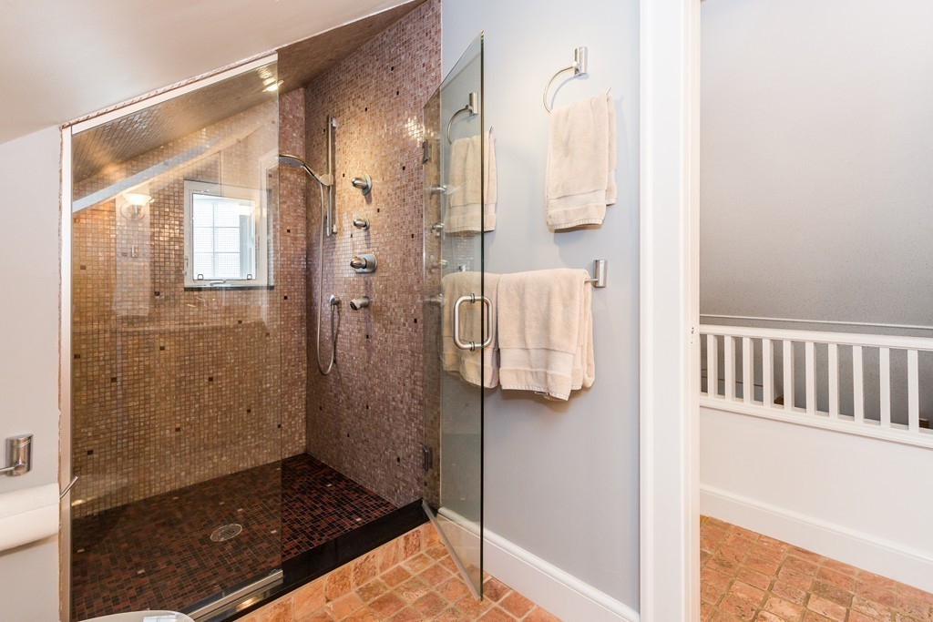 87 Richfield Road Arlington, MA 02474 - Photo 16 of 20