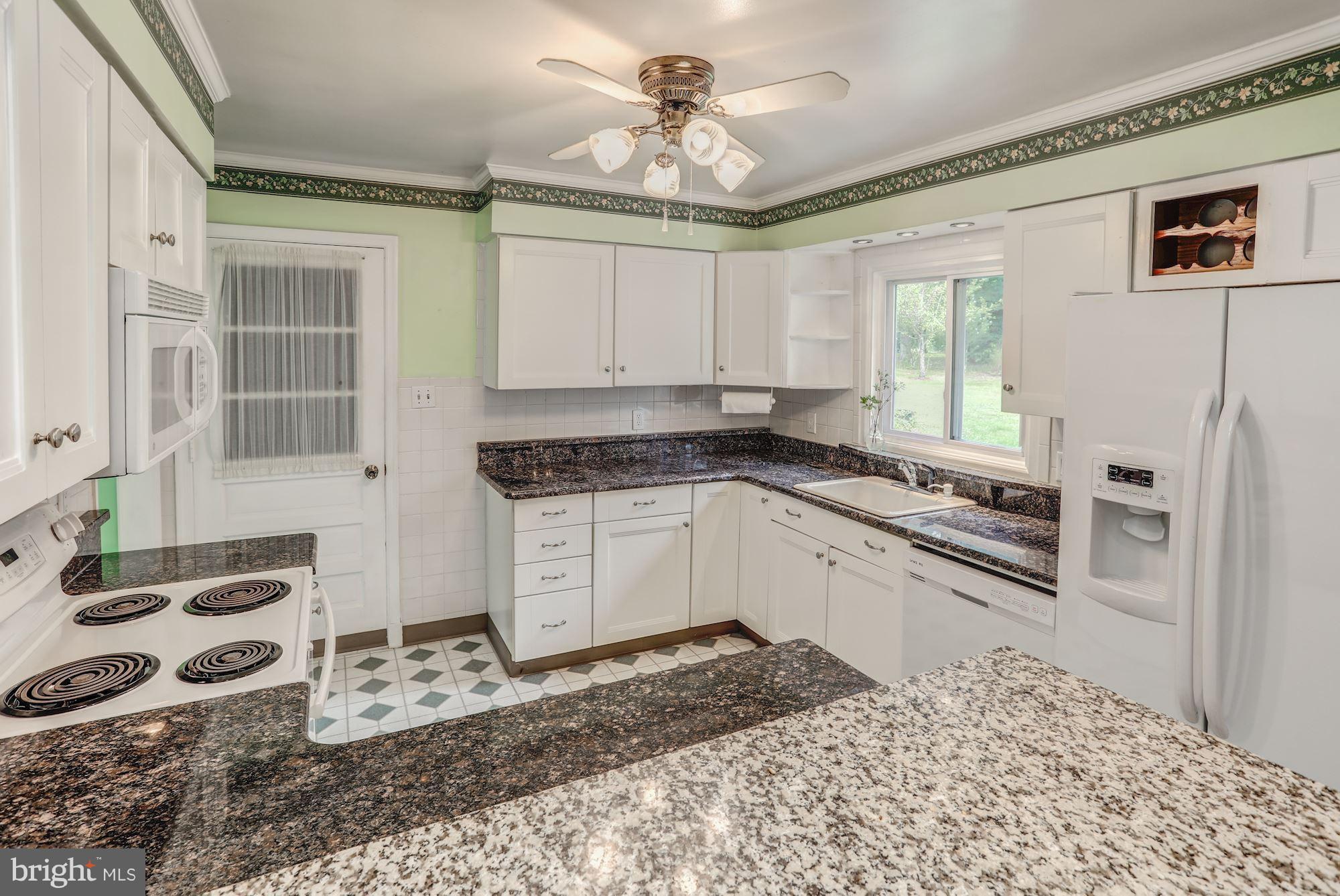 6591 Waterford Road Rixeyville, VA 22737 - Photo 2 of 26 Kitchen