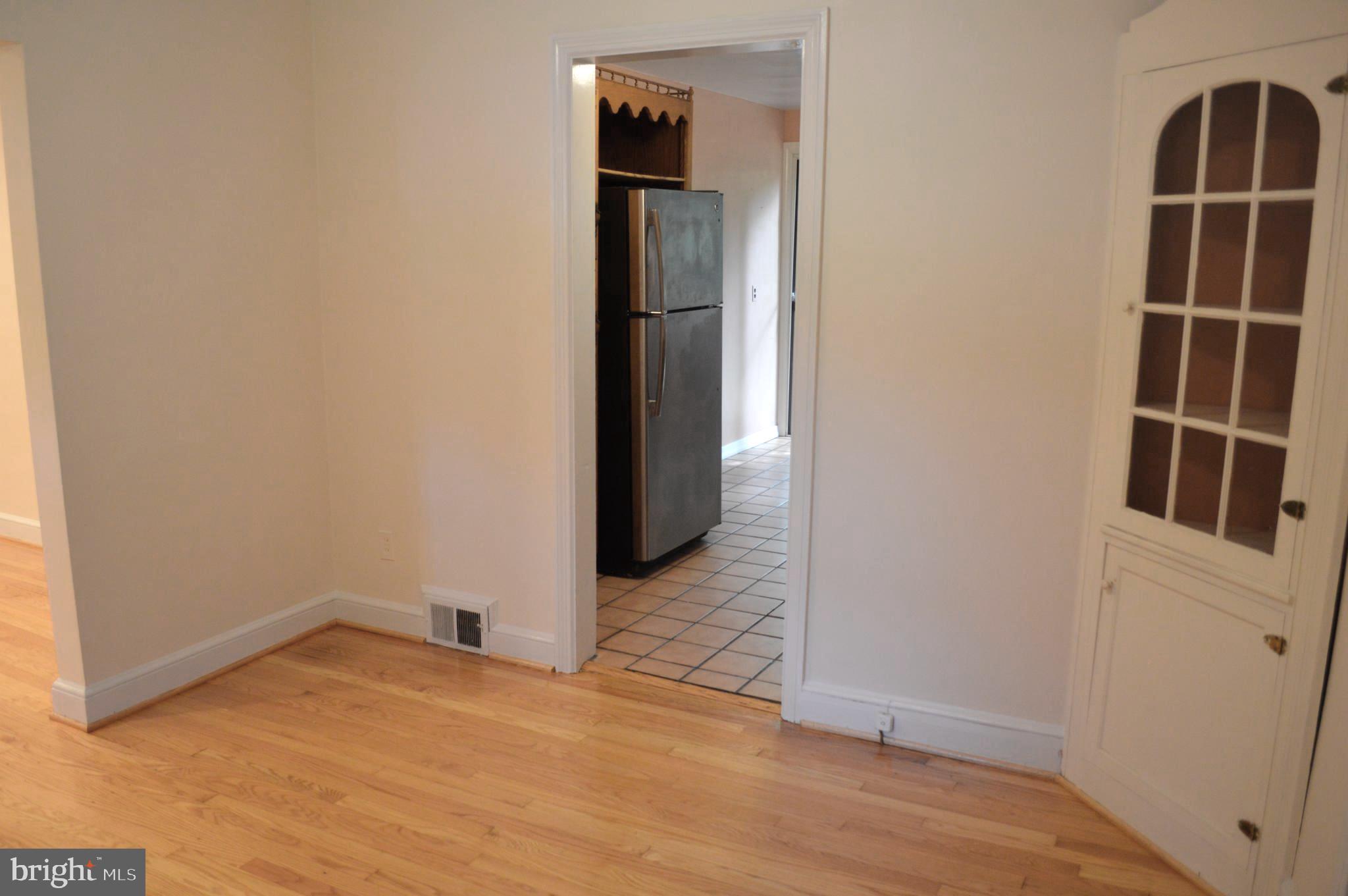 9115 Wire Avenue Silver Spring, MD 20901 - Photo 16 of 46 Dining room with corner cabinet