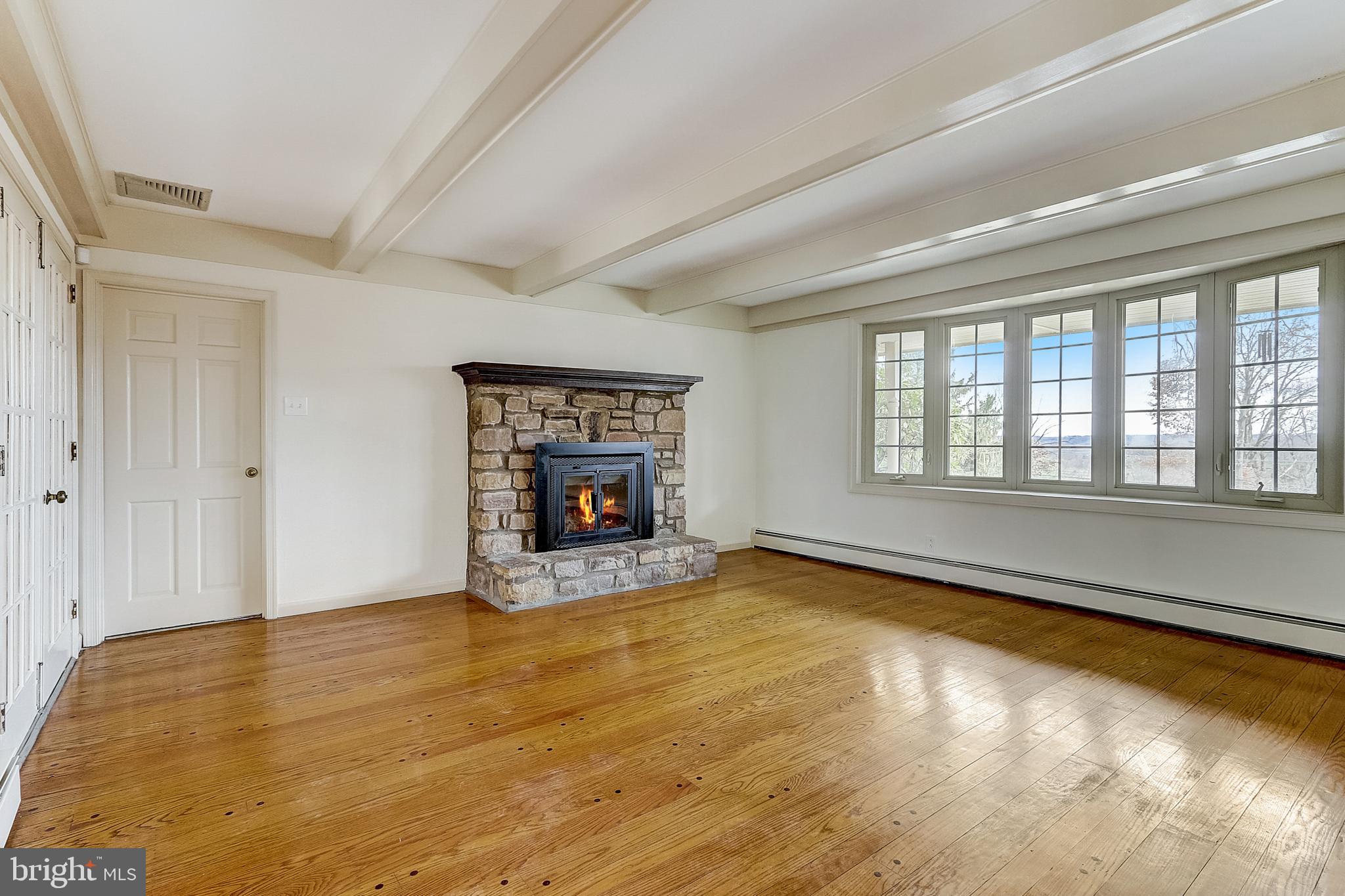 5747 Ridgeview Drive Doylestown, PA 18902 - Photo 19 of 46 Gallery Image 19