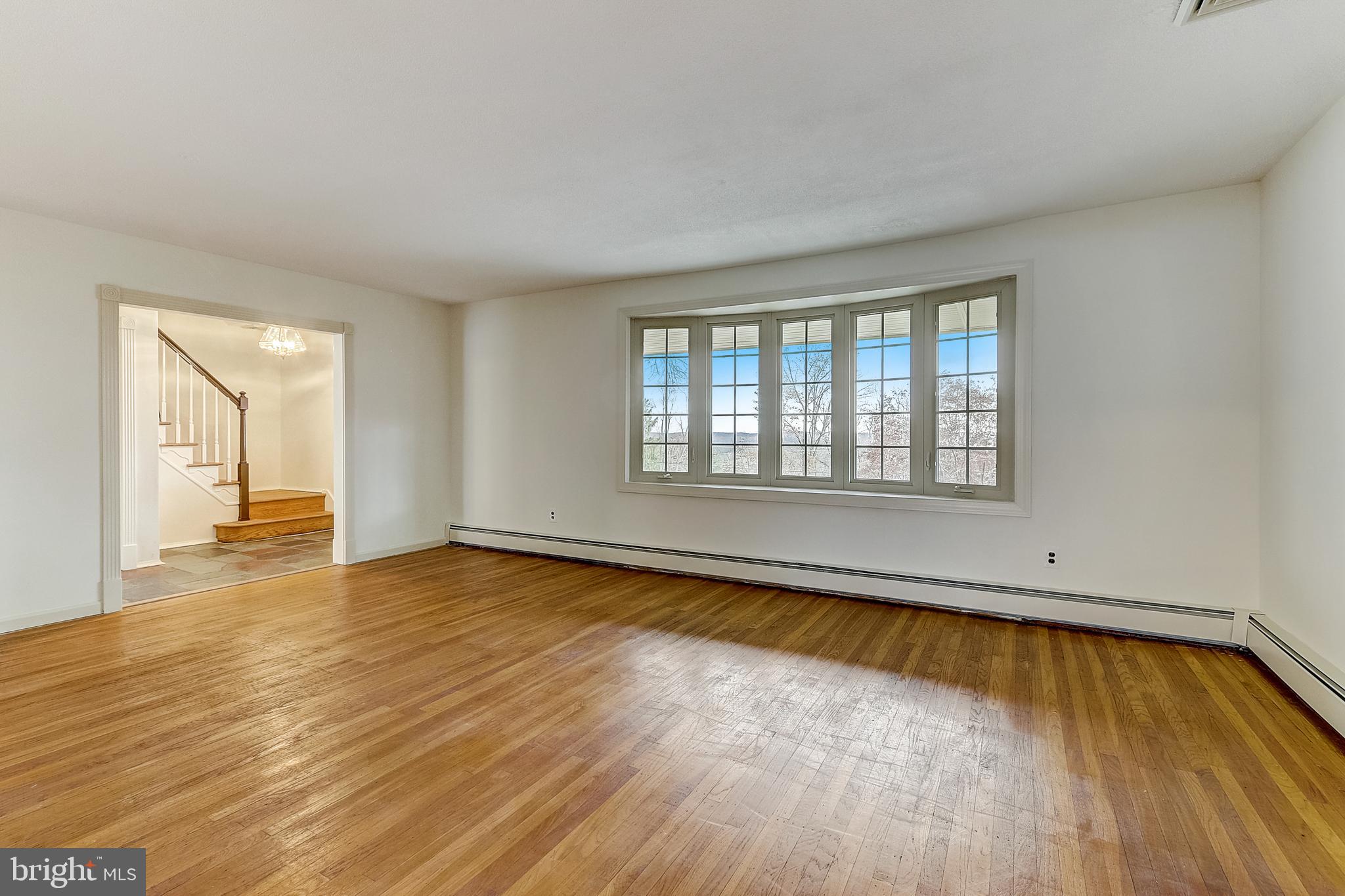 5747 Ridgeview Drive Doylestown, PA 18902 - Photo 8 of 46 Gallery Image 8