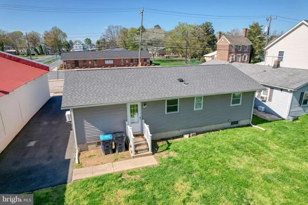 $1,600 | 206 North Main Street, Smyrna, DE 19977