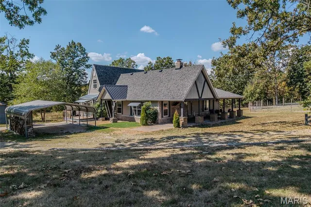 $329,900 | 29385 Hwy Aa, Lebanon, MO 65536