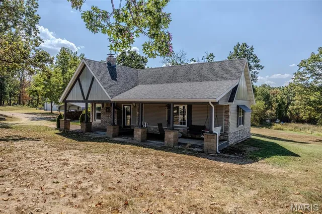 $329,900 | 29385 Hwy Aa, Lebanon, MO 65536