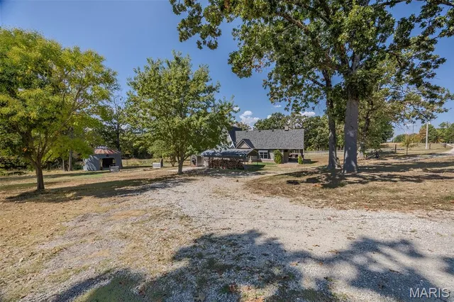 $329,900 | 29385 Hwy Aa, Lebanon, MO 65536