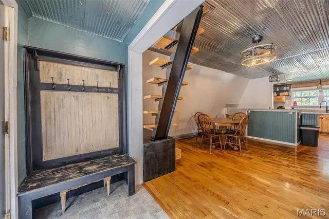 $329,900 | 29385 Hwy Aa, Lebanon, MO 65536