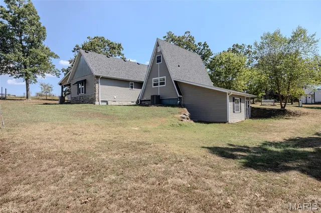 $329,900 | 29385 Hwy Aa, Lebanon, MO 65536