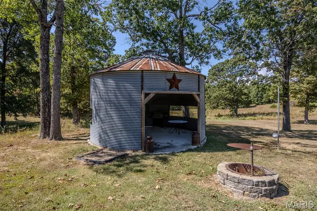 $329,900 | 29385 Hwy Aa, Lebanon, MO 65536