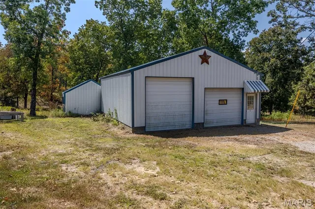 $329,900 | 29385 Hwy Aa, Lebanon, MO 65536