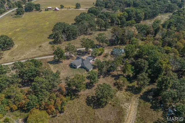 $329,900 | 29385 Hwy Aa, Lebanon, MO 65536