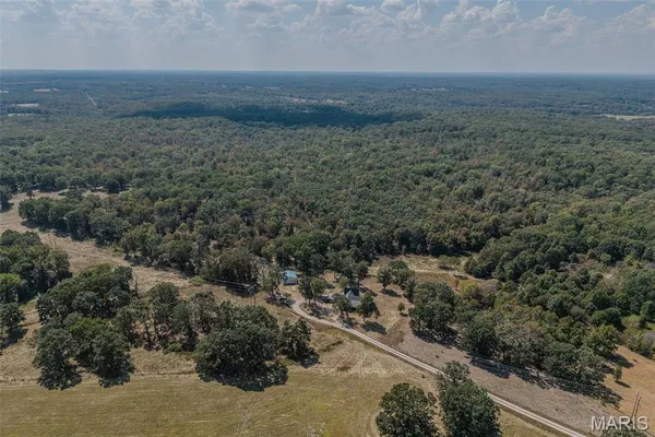 $329,900 | 29385 Hwy Aa, Lebanon, MO 65536