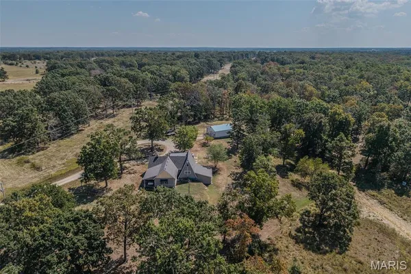 $329,900 | 29385 Hwy Aa, Lebanon, MO 65536