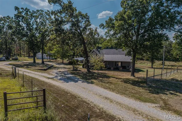 $329,900 | 29385 Hwy Aa, Lebanon, MO 65536