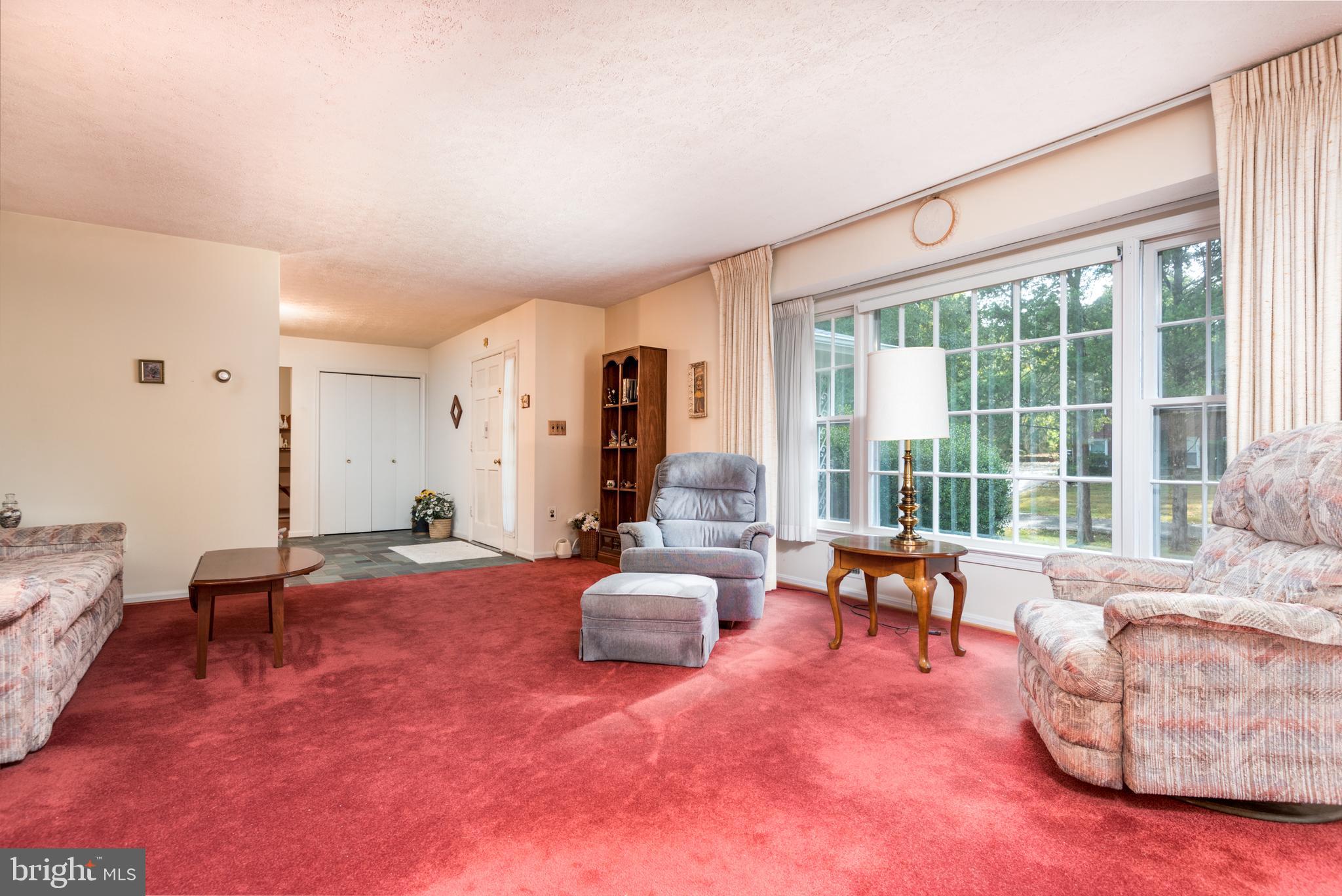 2903 Hideaway Road Fairfax, VA 22031 - Photo 7 of 36 Gallery Image 7