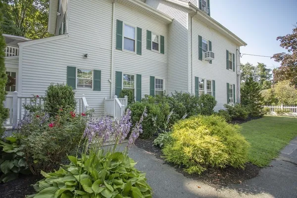 $896,000 | 32 Billings Street, Unit A, Sharon, MA 02067