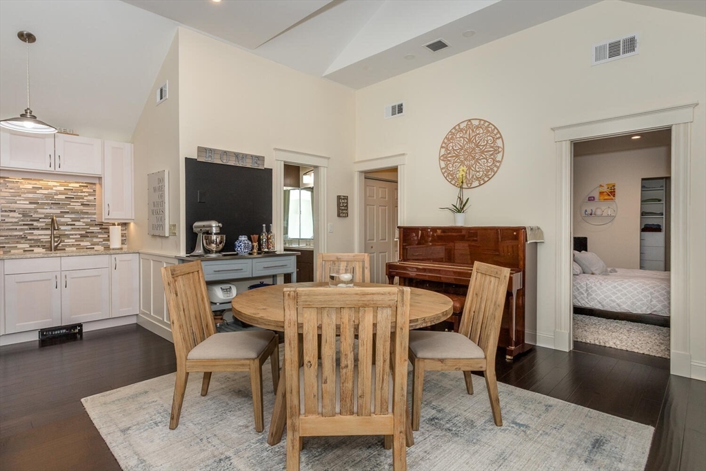 32 Billings Street, Unit A Sharon, MA 02067 - Photo 22 of 33