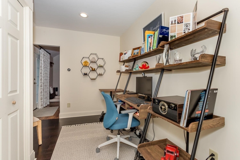 32 Billings Street, Unit A Sharon, MA 02067 - Photo 27 of 33