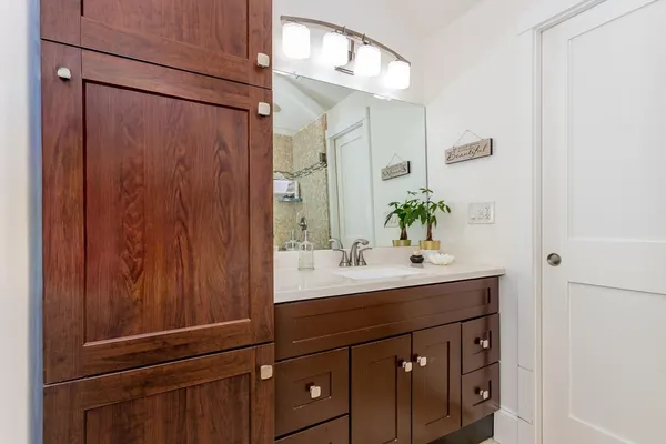 $896,000 | 32 Billings Street, Unit A, Sharon, MA 02067