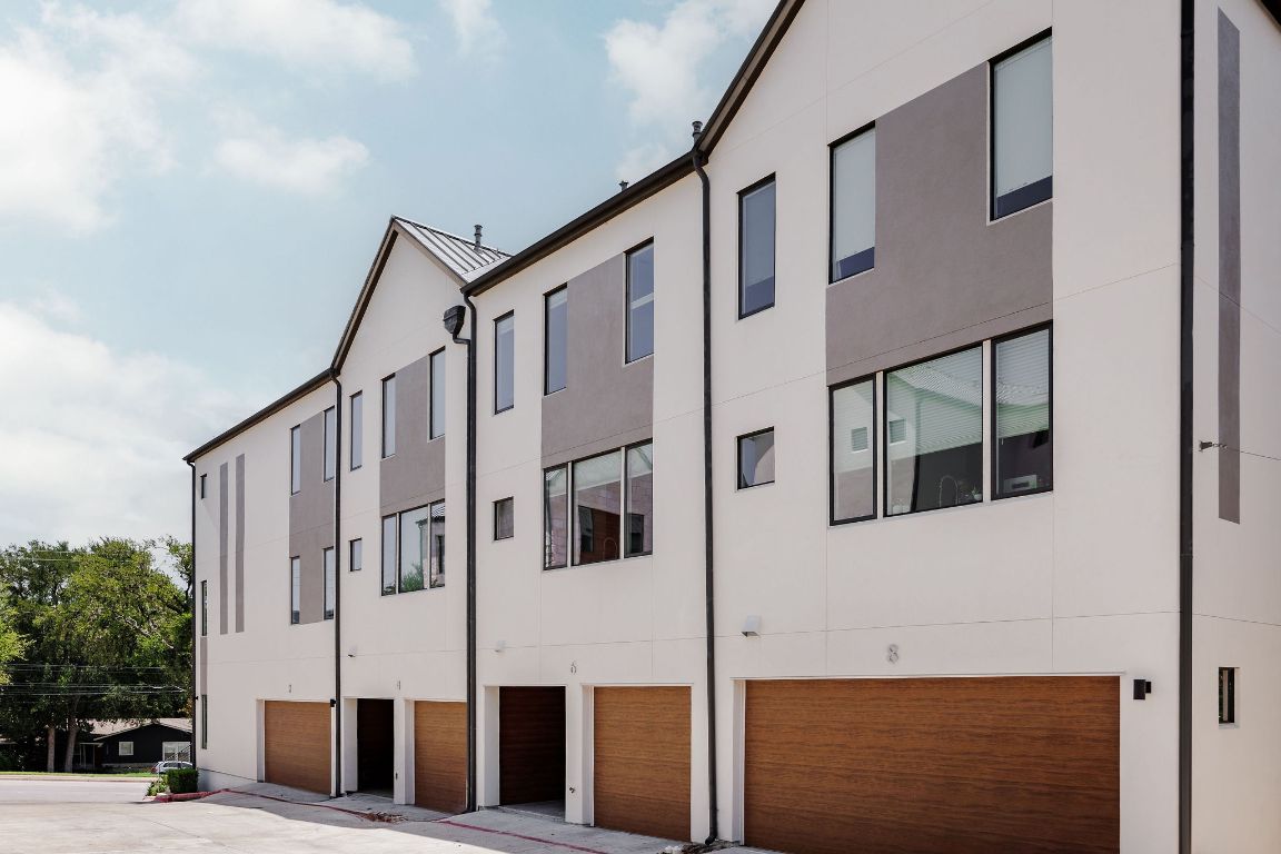 3100 Menchaca Road, Unit 6 Austin, TX 78704 - Photo 30 of 30 a view of a house with a large windows