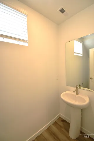 $2,395 | 8191 West Grey Alder Drive, Eagle, ID 83616