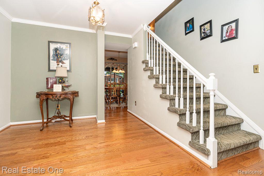 1291 Gettysburg Court Rochester Hills, MI 48306 - Photo 6 of 47