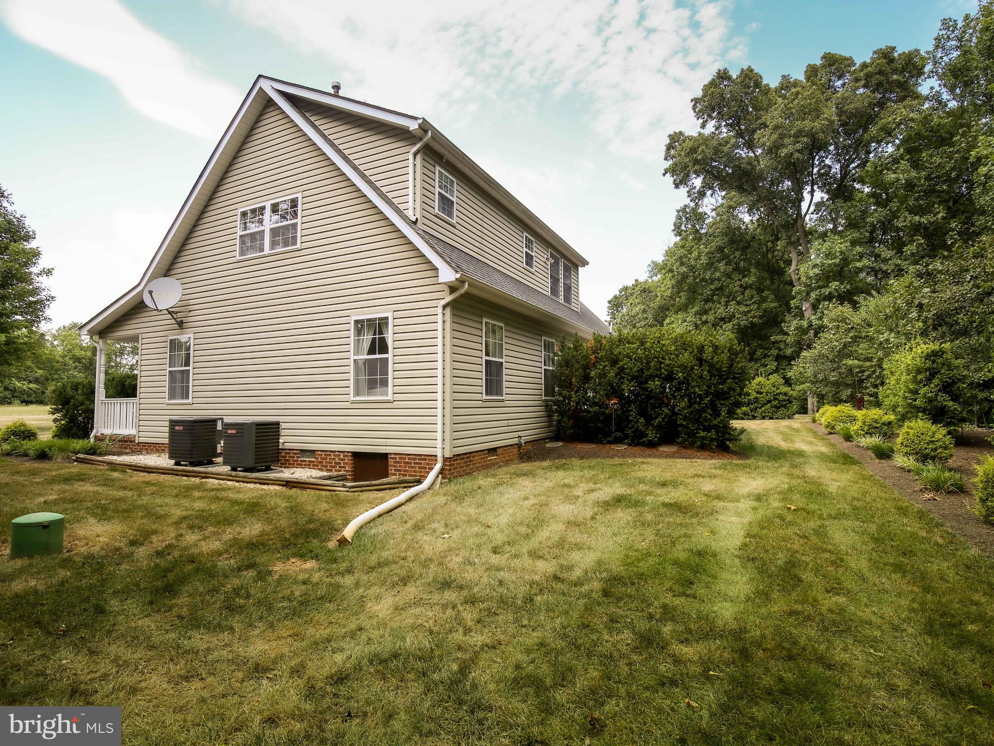 433 Cather Road Berryville, VA 22611 - Photo 3 of 42 Gallery Image 3