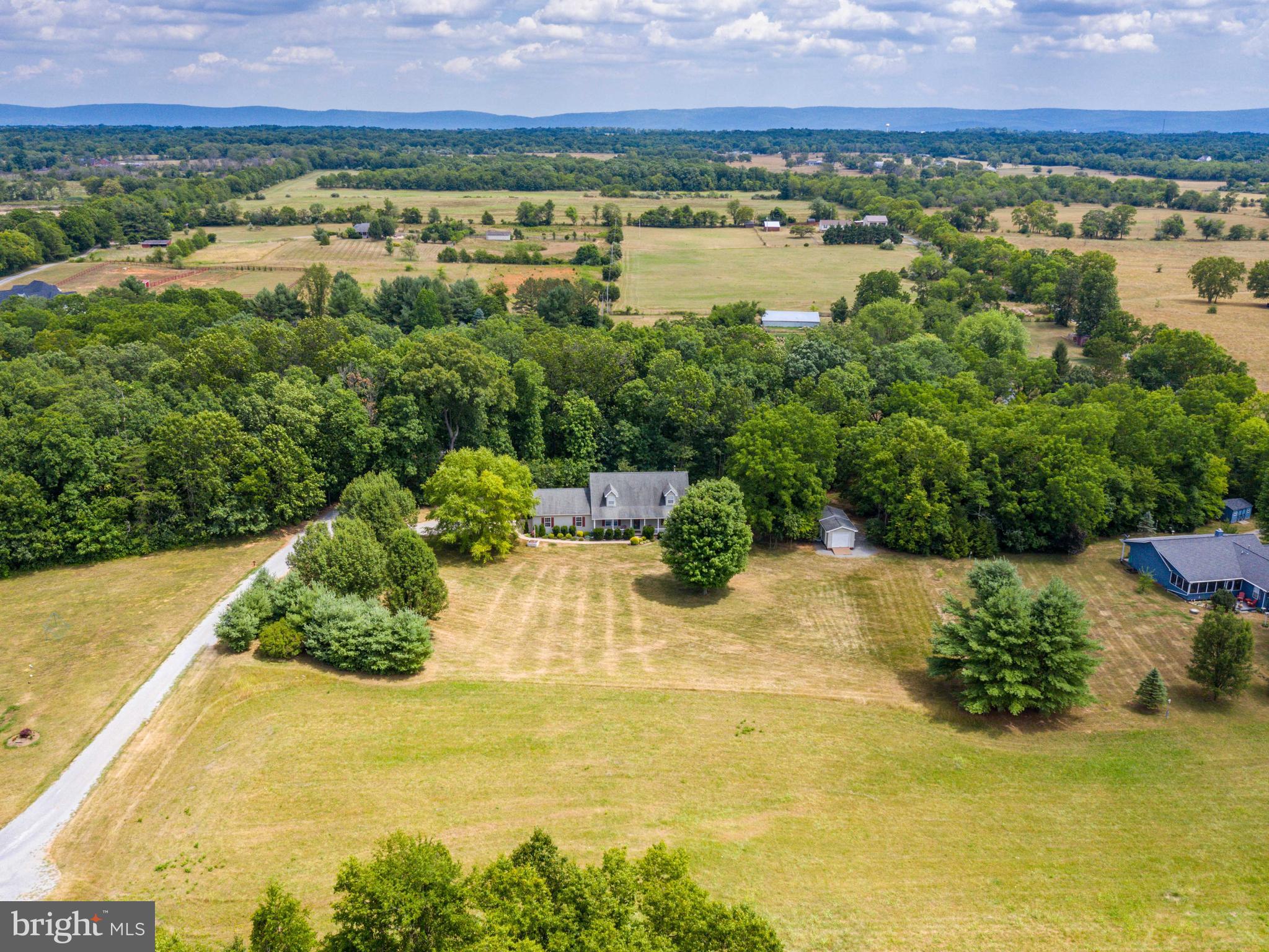 433 Cather Road Berryville, VA 22611 - Photo 10 of 42 Gallery Image 10