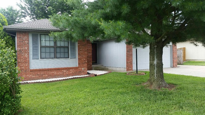 3776 South Colgate Avenue Springfield, MO 65807 - Photo 1 of 1 Front Elevation