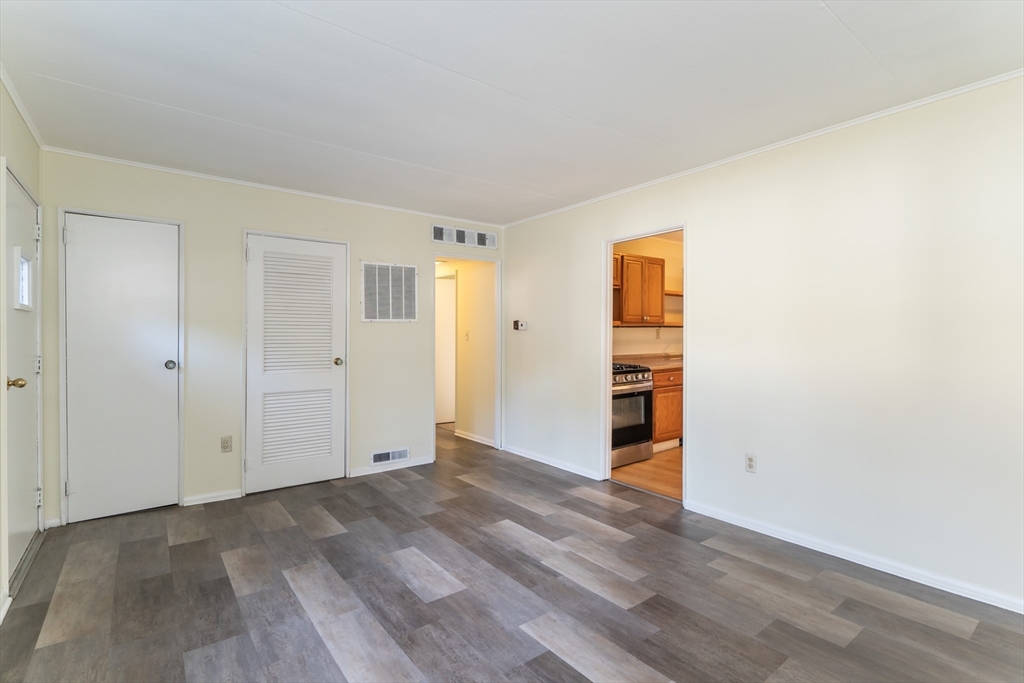 24 Ryan Road Northampton, MA 01062 - Photo 11 of 22