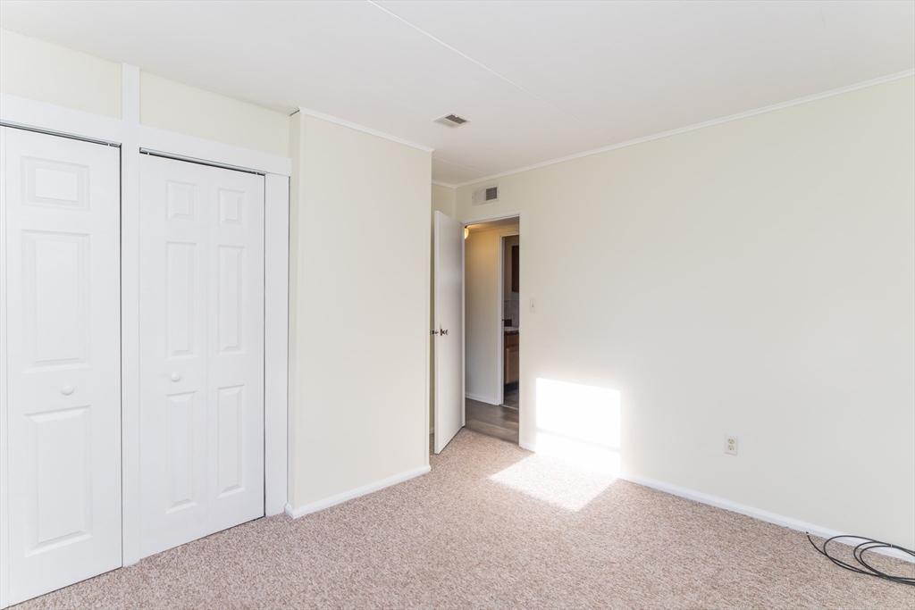 24 Ryan Road Northampton, MA 01062 - Photo 17 of 22