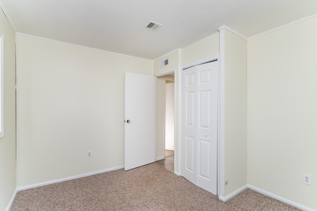 24 Ryan Road Northampton, MA 01062 - Photo 19 of 22