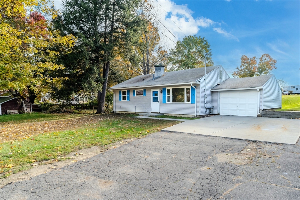 24 Ryan Road Northampton, MA 01062 - Photo 3 of 22