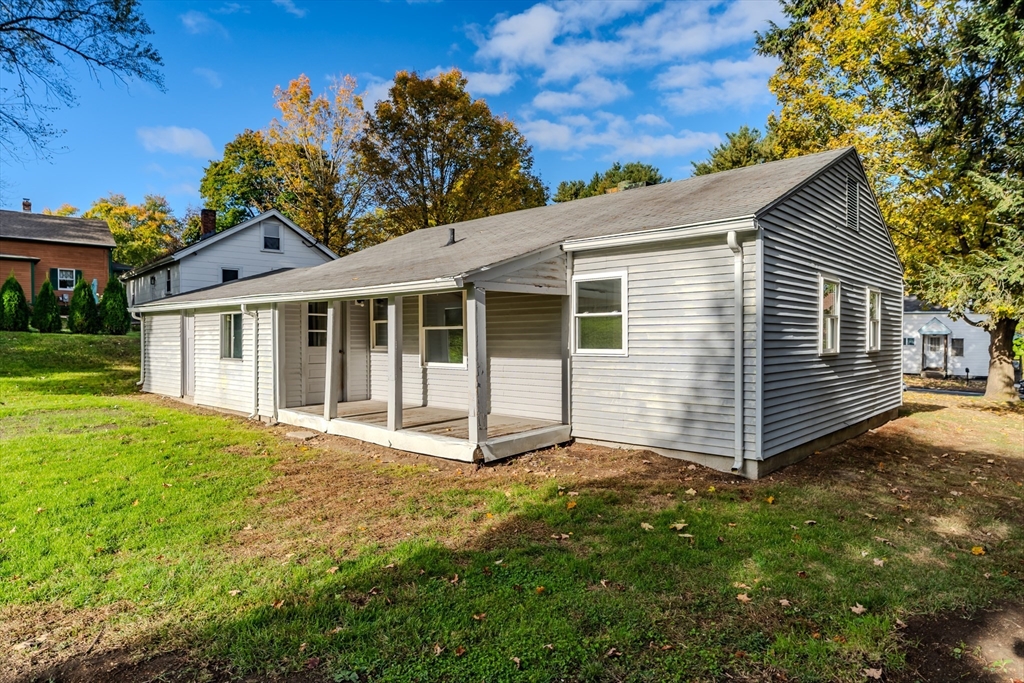 24 Ryan Road Northampton, MA 01062 - Photo 4 of 22