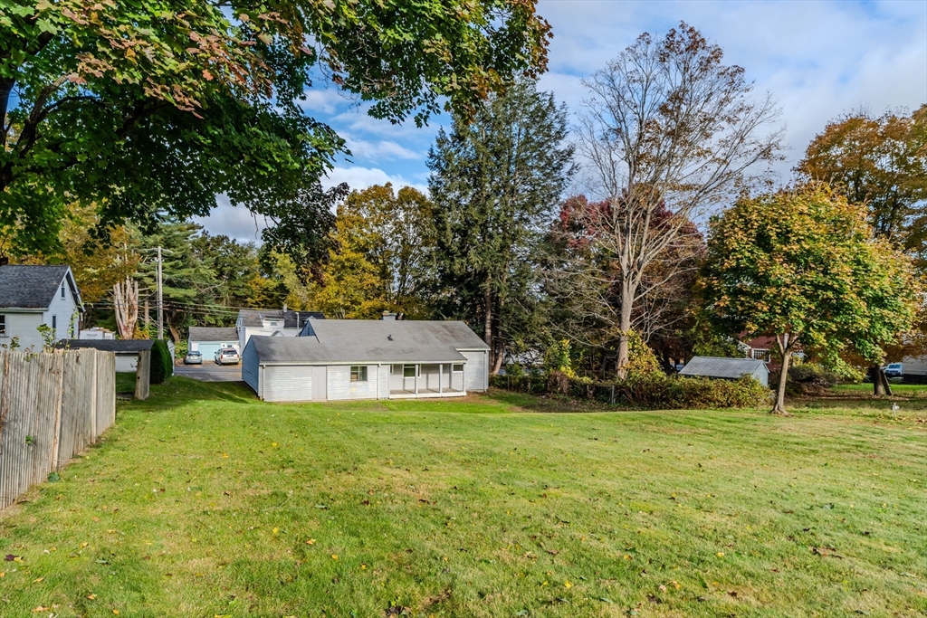 24 Ryan Road Northampton, MA 01062 - Photo 7 of 22
