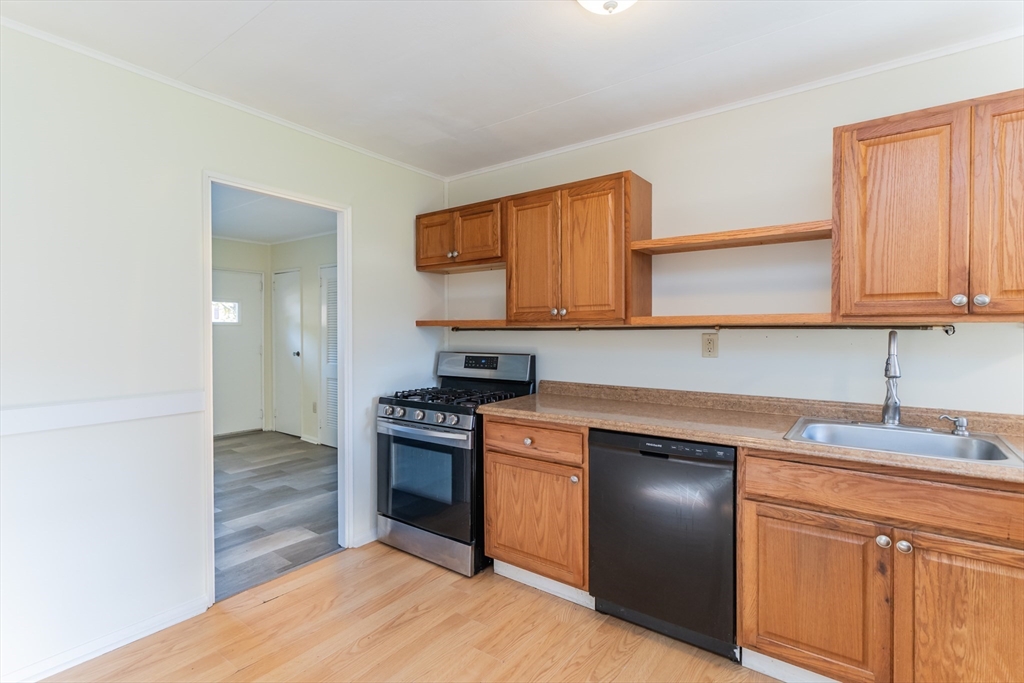 24 Ryan Road Northampton, MA 01062 - Photo 10 of 22