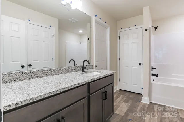 $367,990 | 4149 River Run Circle, Hickory, NC 28602