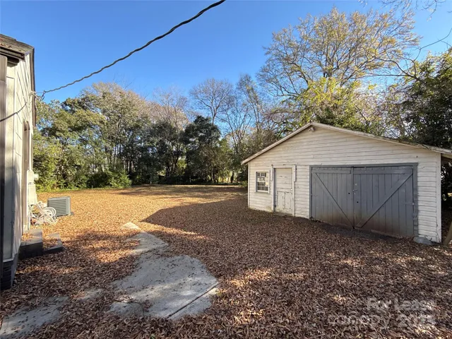 a view of backyard of house