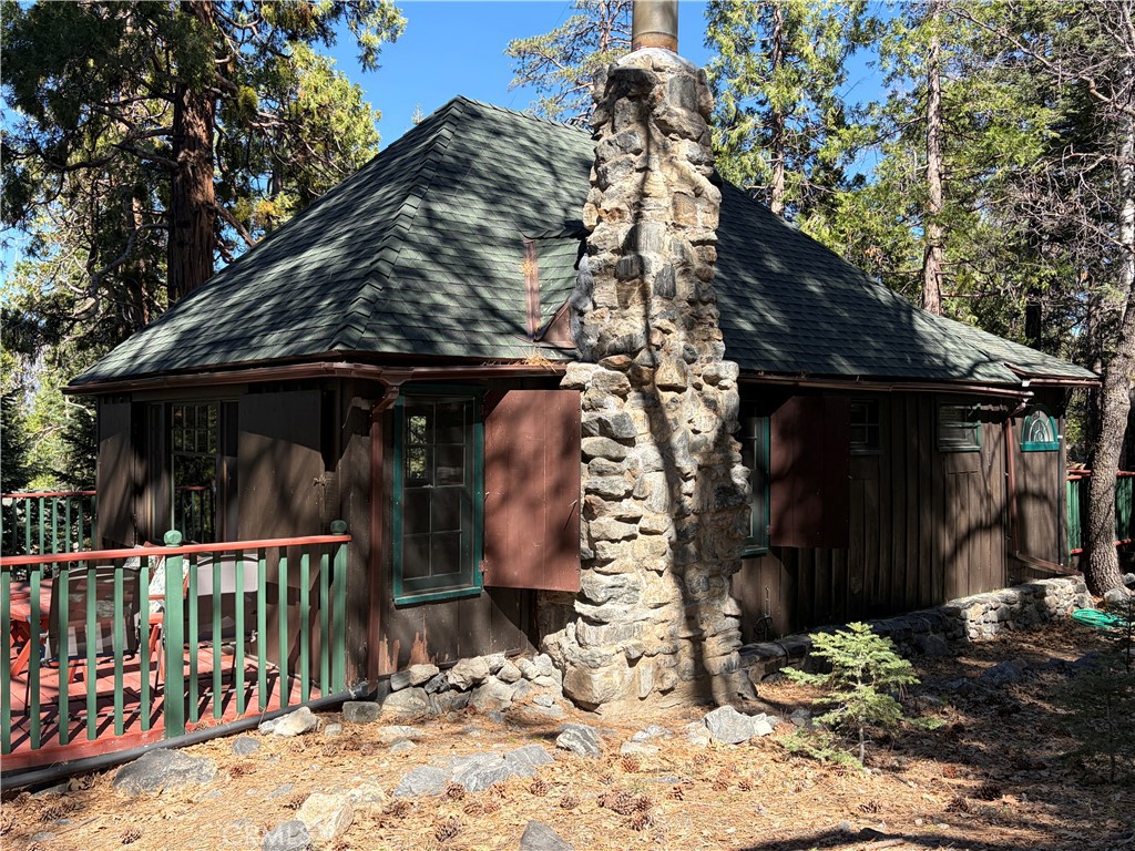120 Barton Flats Road Angelus Oaks, CA 92305 - Photo 43 of 57 BACK AND SIDE OF CABIN