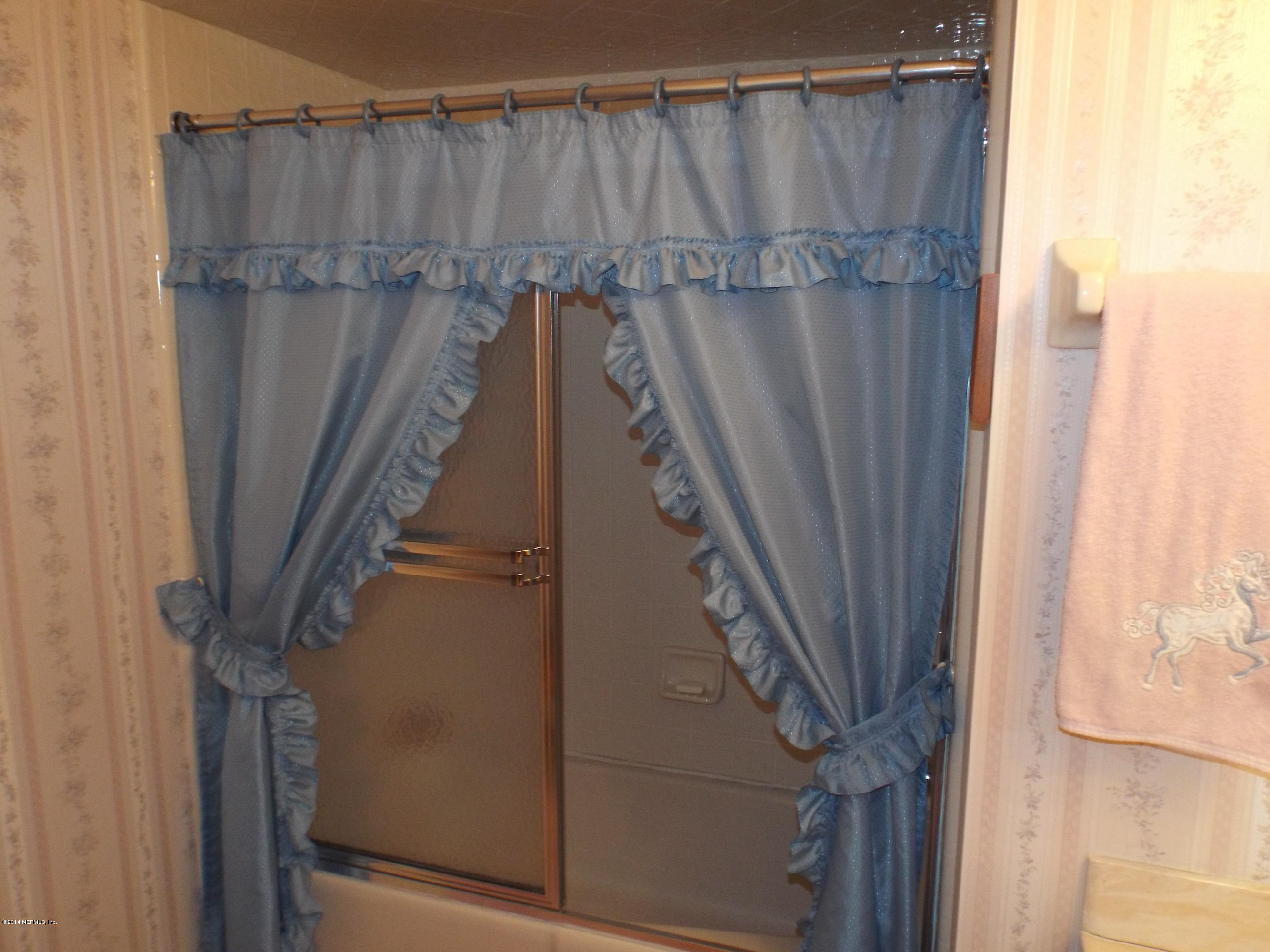 139 Canova Road Fleming Island, FL 32003 - Photo 20 of 30 Guest bath