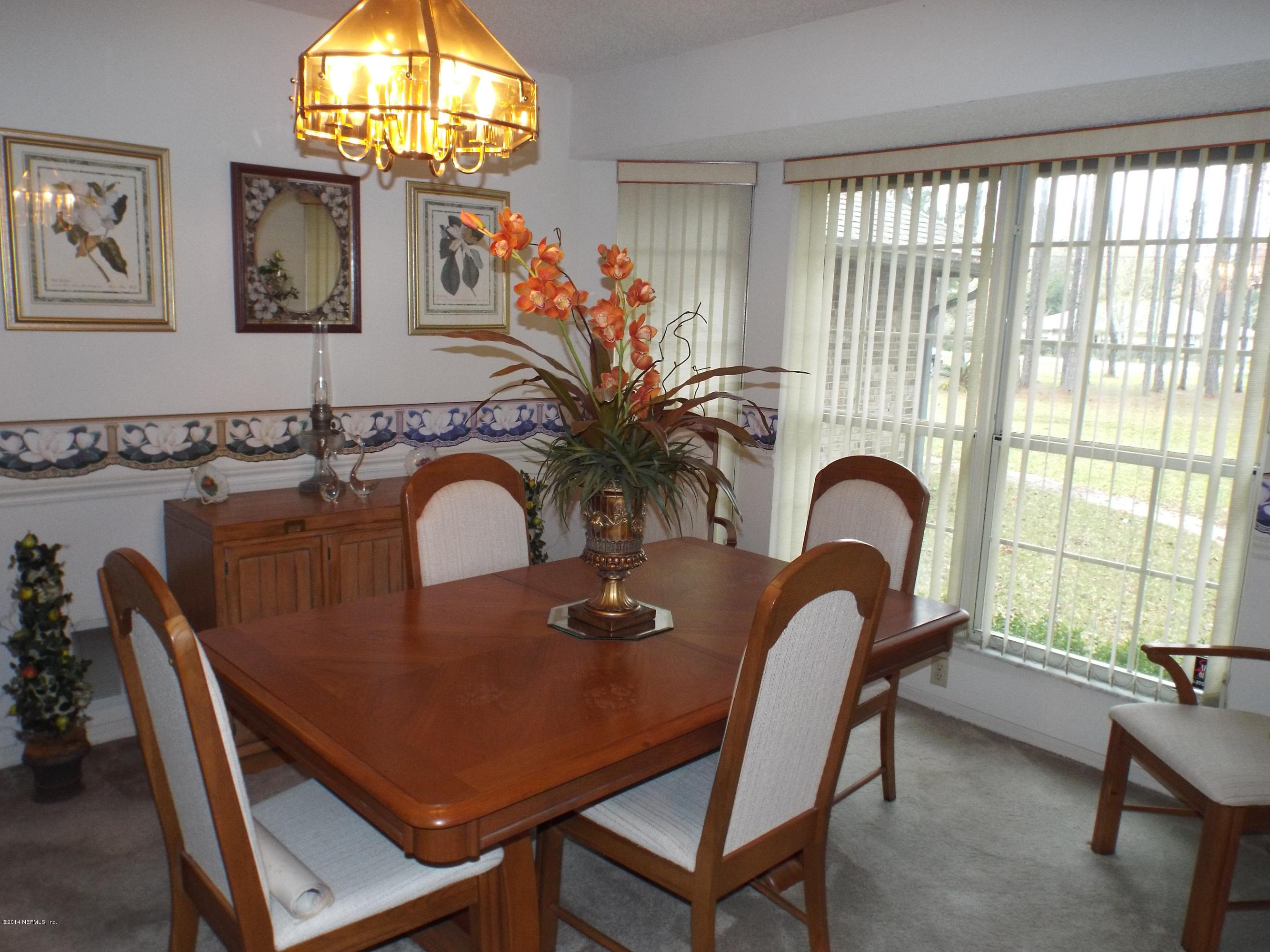 Formal dining room