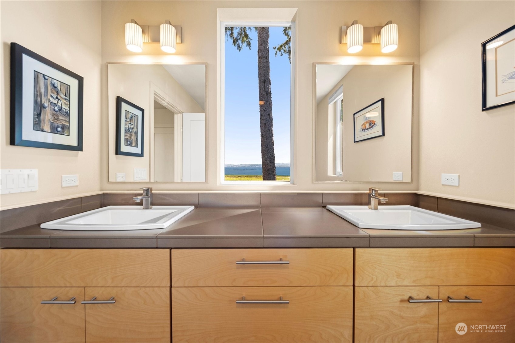 15550 Sandridge Road Long Beach, WA 98631 - Photo 16 of 36 a bathroom with a granite countertop sink and a mirror