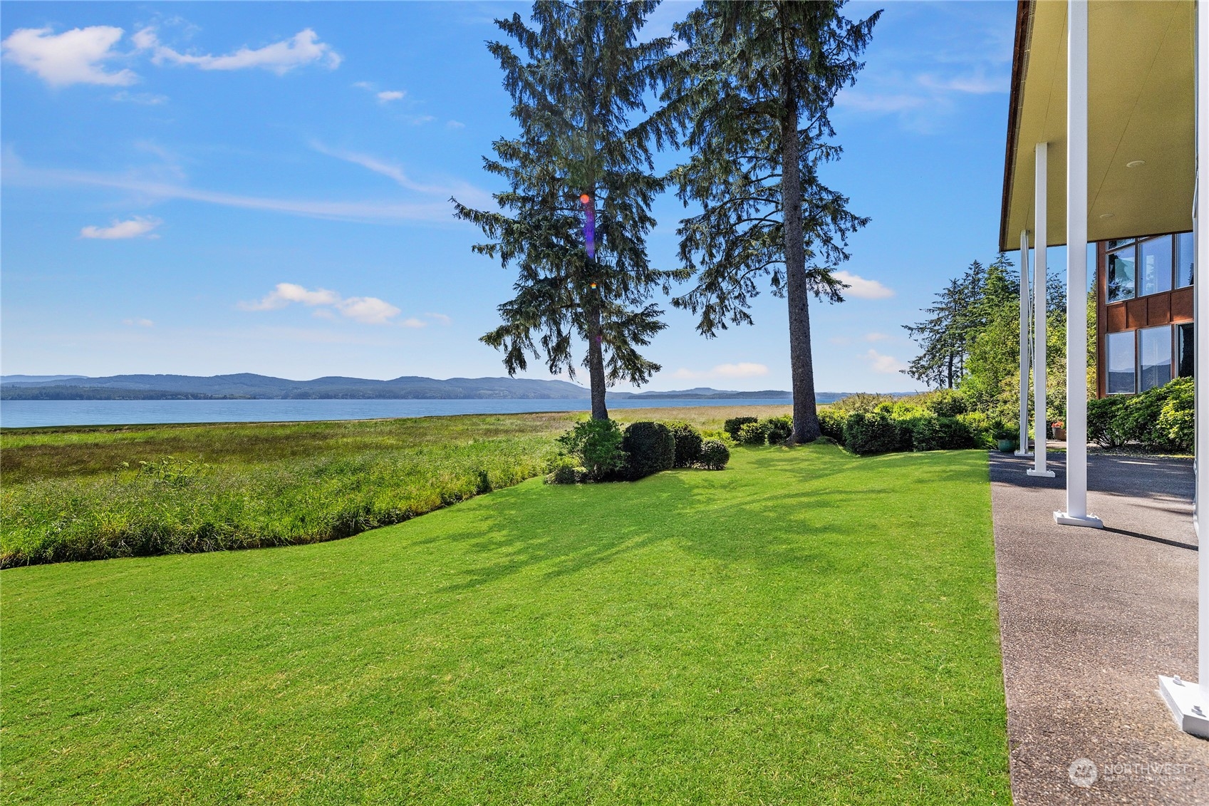15550 Sandridge Road Long Beach, WA 98631 - Photo 34 of 36 a view of a garden with a building in the background