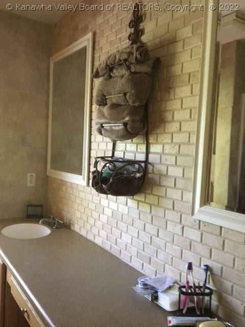 1054 Crestmont Road Hurricane, WV 25526 - Photo 19 of 20 Gallery Image 19