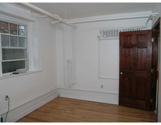 5 Colliston Road, Unit B5 Boston, MA 02135 - Photo 5 of 7