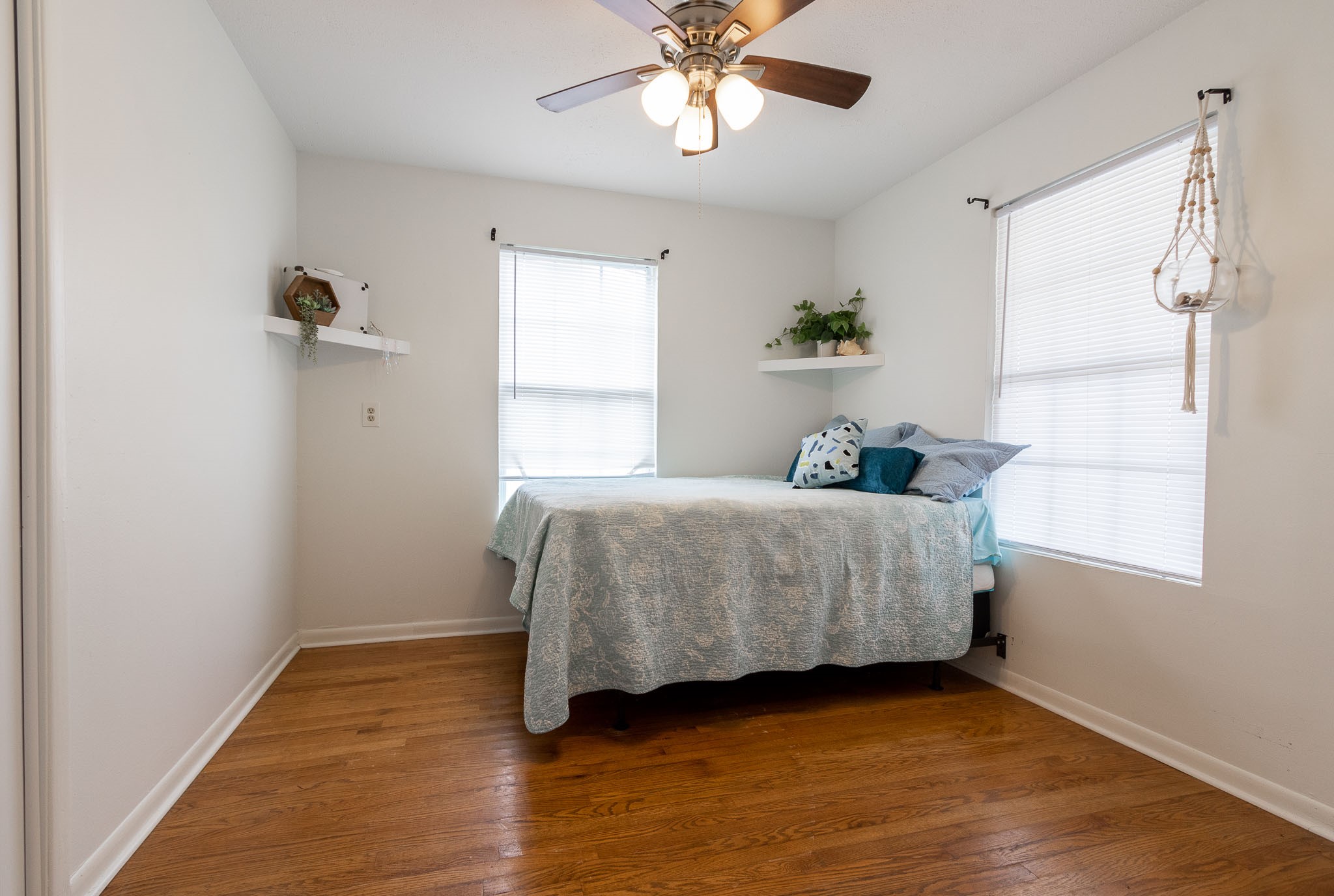 16721 Edward Teach Road Jamaica Beach, TX 77554 - Photo 25 of 49 bedroom 3