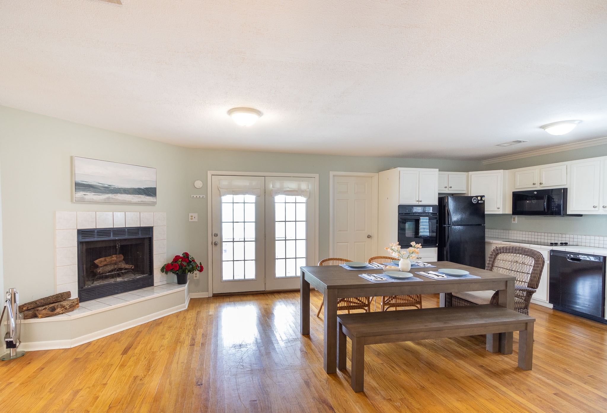 16721 Edward Teach Road Jamaica Beach, TX 77554 - Photo 5 of 49 Warm, cozy and inviting