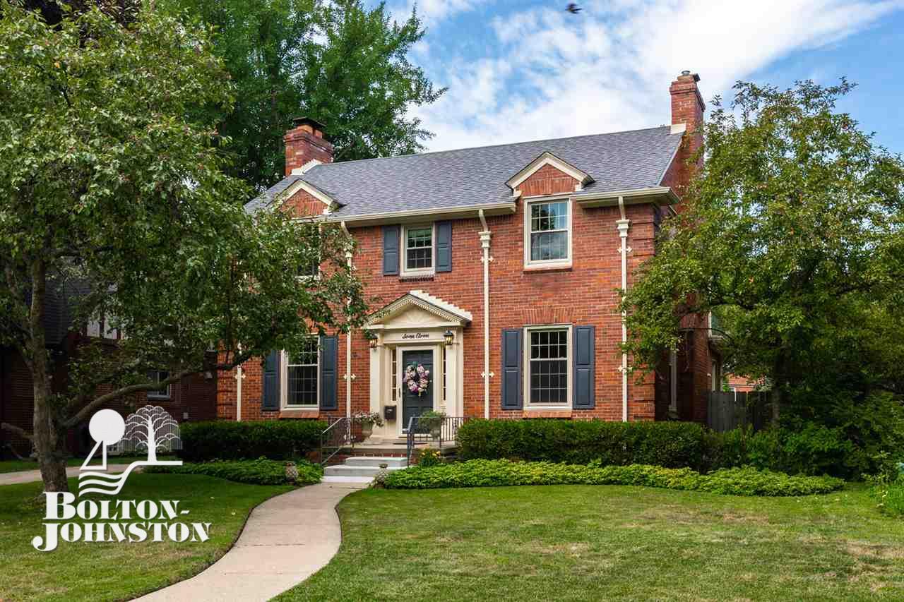 711 Barrington Road Grosse Pointe Park, MI 48215 - Photo 1 of 43