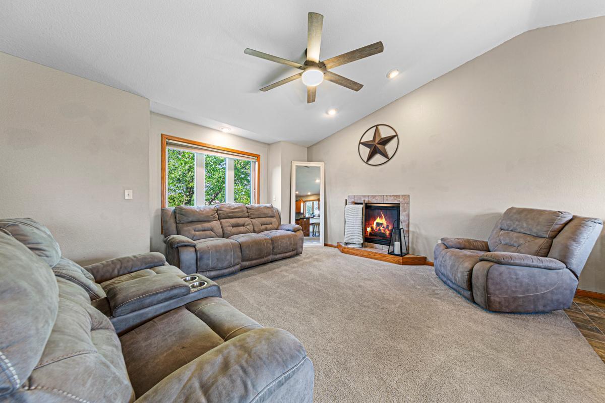 2505 30th Street Northwest Faribault, MN 55021 - Photo 14 of 45