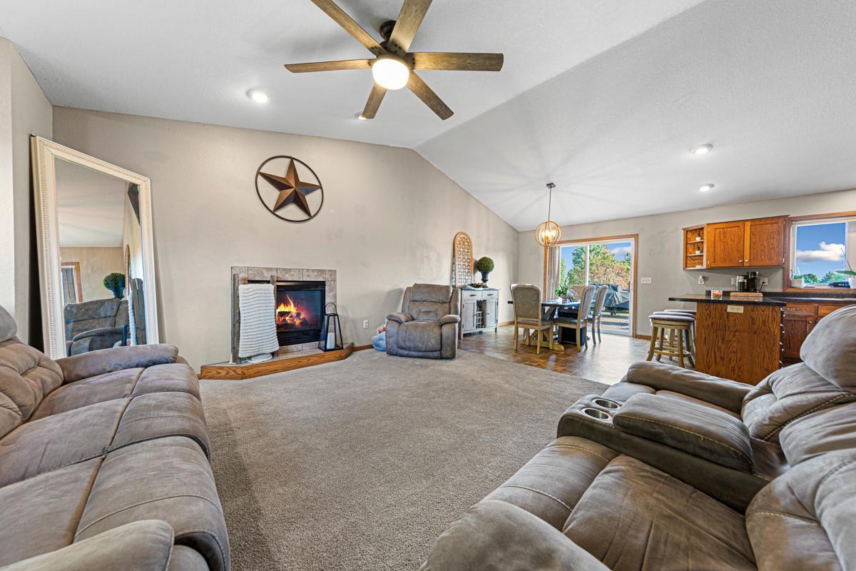 2505 30th Street Northwest Faribault, MN 55021 - Photo 15 of 45